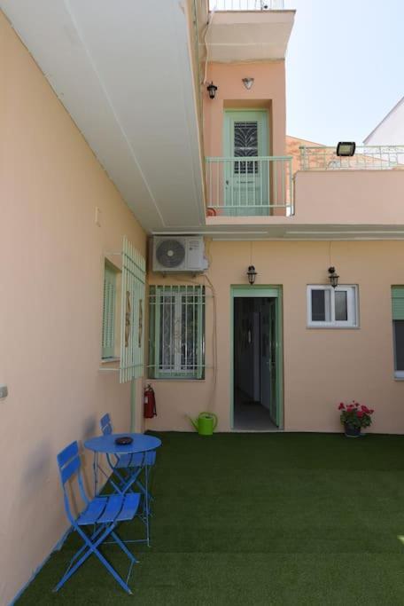 Hermes -1 * Nafplio